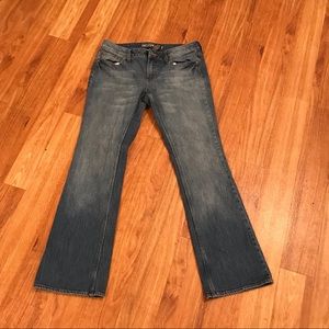 New York & Company Jeans Size 6 Curvy Low Bootcut